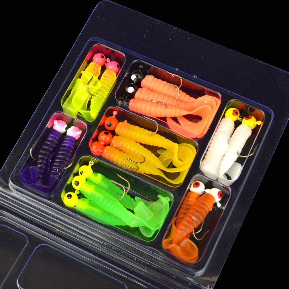 34pcs Jig Head + Soft Worm Lure Kit – 17pcs 3.5g Jig Hooks & 17pcs 5.5cm Grubs
